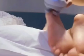 Q335tk挠脚心